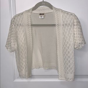 Sweet Kizz Shrug Ivory Lace Size Medium